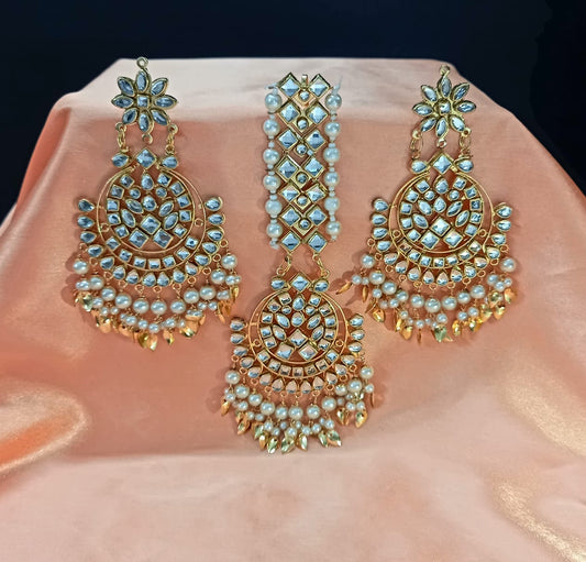 Copper Base Gold Plated Kundan Light Weight Earrings Maangtika Set Combo